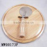 Pizza Cutter and Wooden Board thumbnail-1