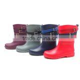 Good Shape Mid-tube Fashion Rain Boots for Women From QINGHONG Factory thumbnail-1