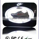 Automatic Spinning and Magnetic Shoes Floating Display