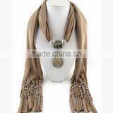 Wholesale Fashionable Pendant Scarf Jewellery Scarf thumbnail-4