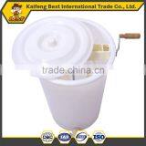 2 Frame Plastic Honey Extractor by Manual