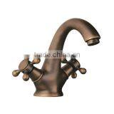 Royal Antique Brass Bathroom Faucet Dragon Faucet thumbnail-3