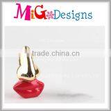 Red Lip Design Glasses Holder Golden Ceramic Fashion Display Craft