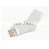 40 Pcs/lot Hot Sale Solid Cotton and Polyester Mixed China Made Solid Comfortable Men Thick Socks thumbnail-3