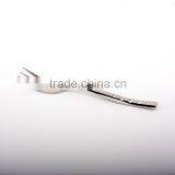 18/8 Stainless Steel Table Dinner Knife With Crystal Stone thumbnail-3