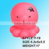 Soft Toy Bath Toy With Water Spraying Customize Vinyl Toys thumbnail-5
