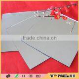 Metal Mirror With Bulbs thumbnail-1