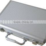 Premium Poker Chip Set Poker Set With 600 Chips and Carrying Case thumbnail-5