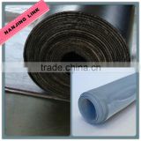 Natural rubber sheets reinforced with stainless steel mesh
