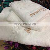 Embroidered Towel Wholesale Cute Design Pure Cotton Yarn Dyed Small Square Jacquard Face Towel thumbnail-3