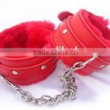 Top new red color feather handcuff sex toy for carnival party night with fashion style HK2010
