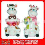 Resin Cow Statue thumbnail-1