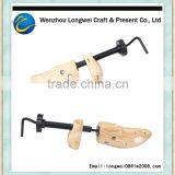 Shoe Enlarger/wood Shoe Stretcher/cedar Shoe Trees Wholesale