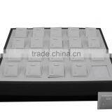 Jewelry Display thumbnail-1