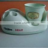 New Design Plastic Toothbrush Holder With a Cup thumbnail-1