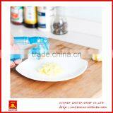 Manual Convenient Use Plastic PC Garlic Presser and Crusher thumbnail-4