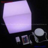 Illuminated Led Plastic Cubes Display thumbnail-1