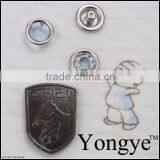 Irregular Shape Prong Snap Button thumbnail-1