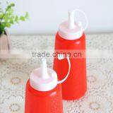 Food Grade Kitchen Plastic Squeeze Sauce Bottle thumbnail-2