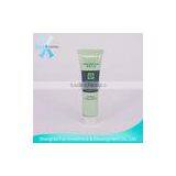 Plastic Cosmetic Tube With Crew-on Cap thumbnail-4