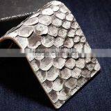 High Quality Custom Logo White and Black Color Unisex Genuine Real Big Scale Python Skin Leather Wallet thumbnail-2