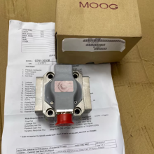 Moog Servo Valve G761-3033B Moog Servo Valve thumbnail-3
