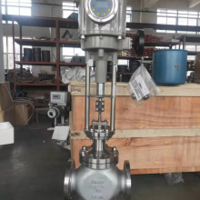 ANSI Carbon Cast Steel Control Valve Globe Valve DN100 150LB Pneumatic Actuator Electric Control Valve thumbnail-4
