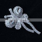 Vintage Gold Alloy Rhinestone Crystal Flower Wedding Bridal Bouquet Brooch Pin thumbnail-1
