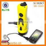 Handcrank LED Flashlight FM Radio thumbnail-3
