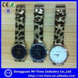China wholesale manufacturing thin watch case leather watch