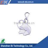 China Customized Fashion Wholesale Metal Keychain thumbnail-3