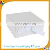 White Rectangle Matte Ribbon Folding Paper Gift Packing Box thumbnail-3