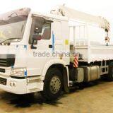 SINOTRUK HOWO 4X2 3 TON TRUCK CRANE FOR SALE thumbnail-4