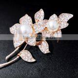 Upscale Gold Plated Red Crystal Hijab Pins Rhinestone Brooch for Engagement thumbnail-2