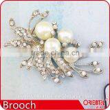 Fancy Designer Metal Brooch With Rhinestone Decoration thumbnail-1