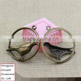 Wholesale Metal Plating Zinc Alloy Hollow Out Cuckoo Bird Pendant thumbnail-1