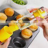 Multifunction Brush /Multifunction Bottle With Silica Gel Head thumbnail-3