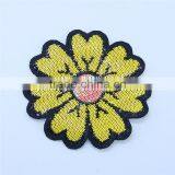 Factory Price Fashion Beautiful Flower Embroidery Patch,Iron on Embroridery Patch thumbnail-1