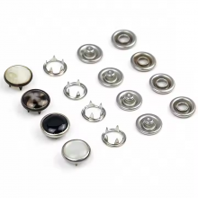 Factory Stock Buttons Stainless Steel or Brass Material Colors Pearl Snap Button Prong Pearl Snap Button for Shirts Clothing thumbnail-2