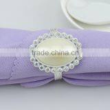 Fashionable Table Decoration & Accessories Type Crystal Zinc Alloy White Flower Shape Napkin Ring thumbnail-1