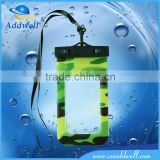 Outdoor swimming drifting screen touchable camouflage waterproof phone pouch