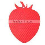 Strawberry Shaped Silicone Mat thumbnail-2