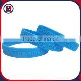 2016 Fashion Wholesale Adjustable Silicon Wristband,cheap Custom Sport Wristband Silicone thumbnail-3