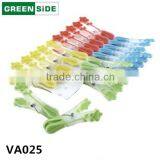 VB025 Clip Hanger Matched Plastic Clothespins thumbnail-1