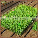 Artificial Green Grass With Mini Flowers for Home Floor Decoration