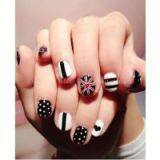 Soak off uv Gel Polish Nail Beauty thumbnail-1