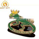 Wholesale Cheap Custom Color Zinc Alloy Animal shape button badge