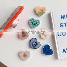 Customised LOGO Heart-shaped Mobile Holder Custom Logo With Epoxy Resin Phone Grip Cell Phone Stand For Phone Sockets thumbnail-2