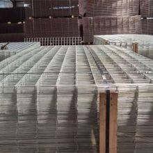 China Factory 2D Bending Curved Garden Farm Welded Wire Mesh Panel Fence thumbnail-2