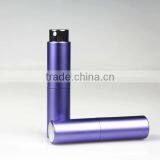 A Empty 30ml Skull Perfume Bottle thumbnail-4